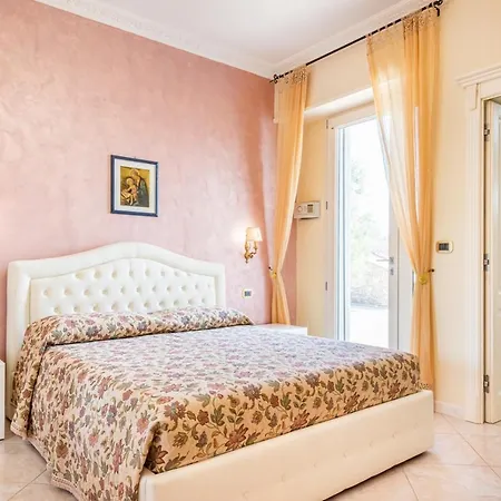 Vanessa Santa Maria di Leuca